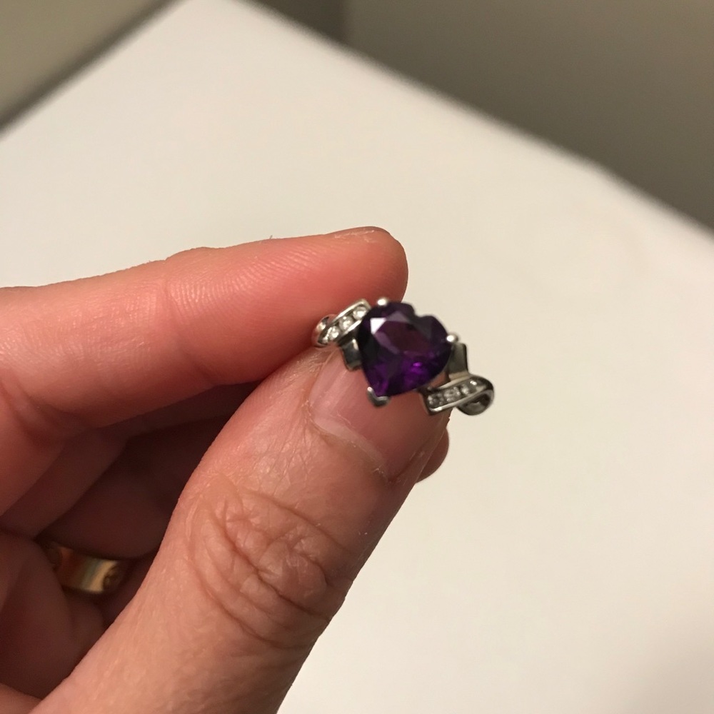 10k white gold Amethyst with real diamonds ring